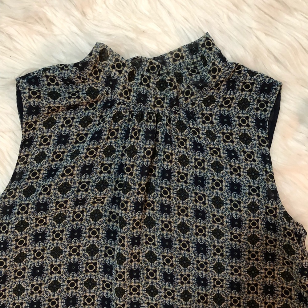 Ivy Ridge Blue printed top - Picture 2 of 4